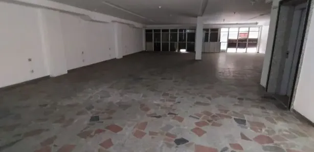 Prédio Inteiro para alugar, 850m² no Jardim Vinte e Cinco de Agosto, Duque de Caxias