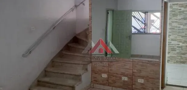 Sobrado com 3 Quartos para alugar, 163m² no Parque Suzano, Suzano