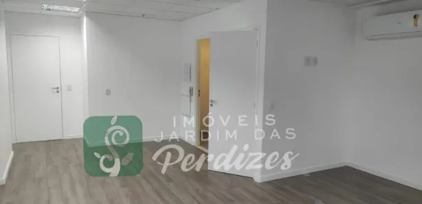 Conjunto Comercial / Sala para alugar, 38m² no Água Branca, São Paulo