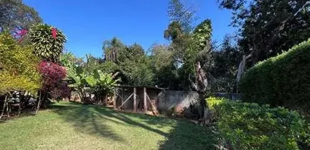 Fazenda / Sítio / Chácara com 3 Quartos à venda, 2390m² no Parque Monte Bianco, Araçoiaba da Serra