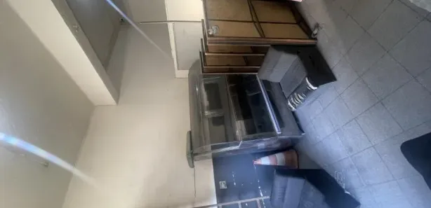 Loja / Salão / Ponto Comercial para alugar, 80m² no Castrioto, Petrópolis