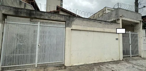 Casa Comercial com 3 Quartos à venda, 200m² no Vila Paraíba, Guaratinguetá