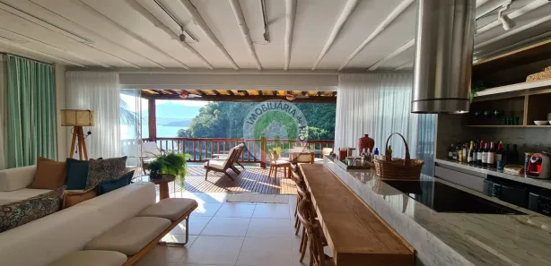 Casa de Condomínio com 4 Quartos à venda, 250m² no São Bento, Angra dos Reis