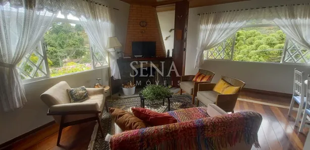 Casa de Condomínio com 4 Quartos para venda ou aluguel, 160m² no Vale Encantado, Campos do Jordão