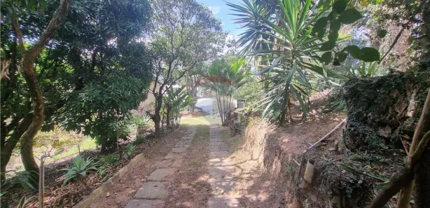 Fazenda / Sítio / Chácara com 3 Quartos à venda, 179m² no Vale das Acácias, Ribeirão das Neves