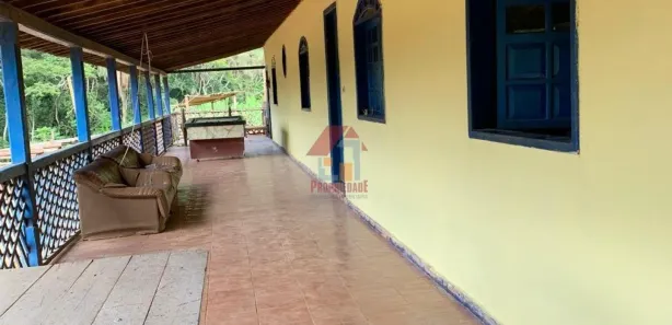 Fazenda / Sítio / Chácara com 4 Quartos para alugar, 10m² no , Caeté