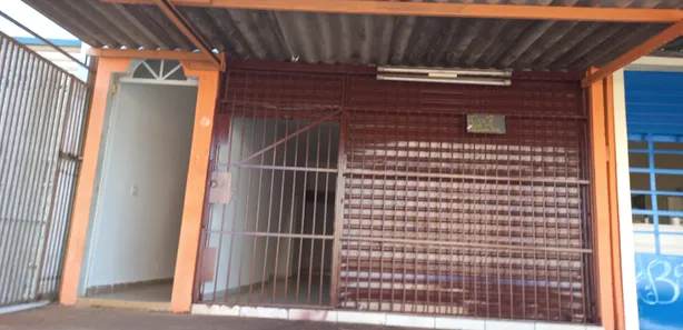 Prédio Inteiro com 2 Quartos à venda, 170m² no Ceilândia Sul, Brasília