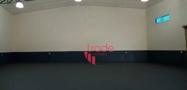 Loja / Salão / Ponto Comercial à venda, 440m² no , Cravinhos