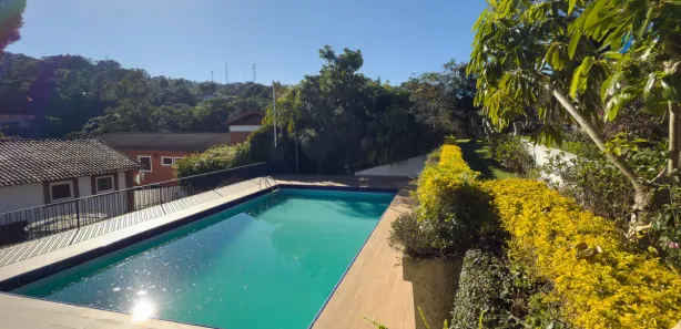 Casa de Condomínio com 3 Quartos para alugar, 300m² no Caraguatá, Mairiporã