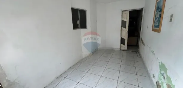 Casa com 4 Quartos à venda, 80m² no Divinópolis, Caruaru
