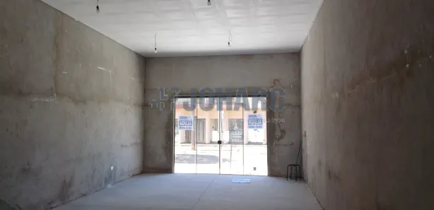 Loja / Salão / Ponto Comercial para alugar, 65m² no Vila São José, Apucarana