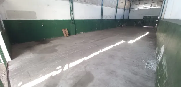 Galpão / Depósito / Armazém para alugar, 290m² no Centro, Niterói
