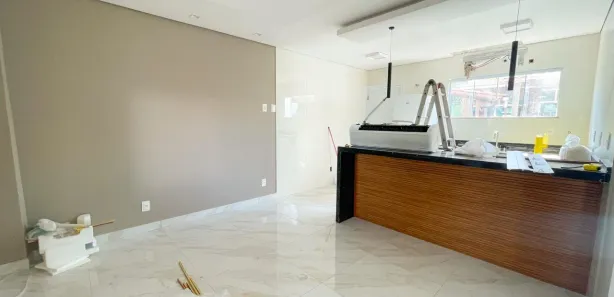 Casa de Condomínio com 3 Quartos para alugar, 240m² no Ponta Negra, Manaus