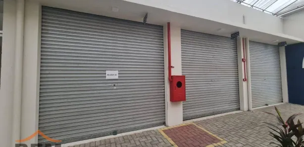 Conjunto Comercial / Sala para alugar, 20m² no Lídia Duarte, Camboriú