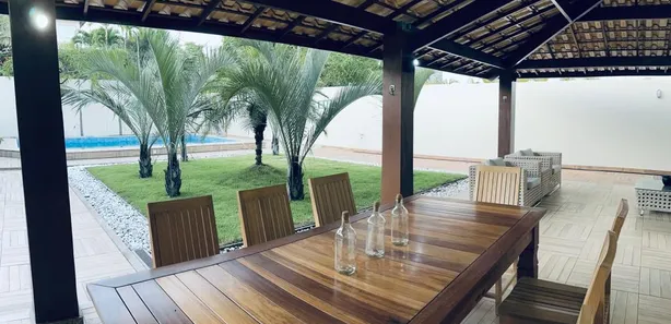 Casa de Condomínio com 5 Quartos para venda ou aluguel, 500m² no Busca Vida (Abrantes), Camaçari