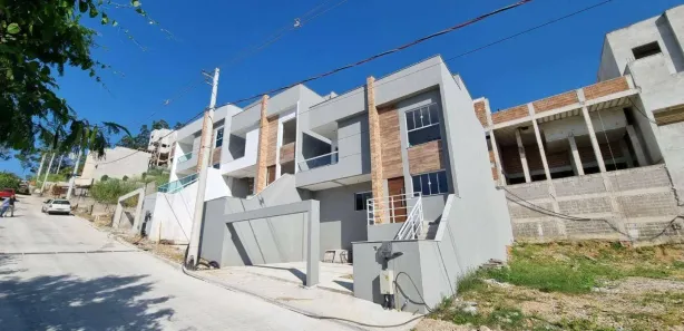 Casa de Condomínio com 4 Quartos à venda, 143m² no Centro, Nova Iguaçu