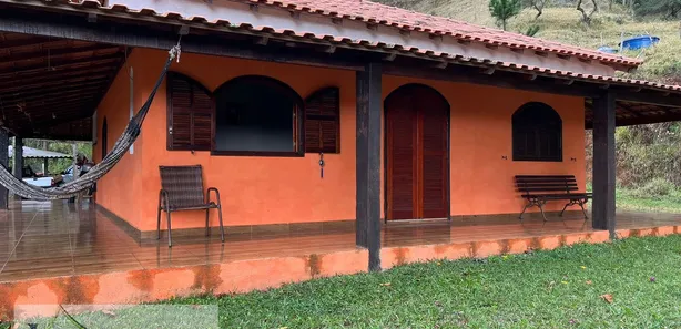 Fazenda / Sítio / Chácara com 3 Quartos à venda, 200m² no Palmares, Paty do Alferes