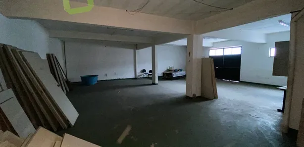 Prédio Inteiro para alugar, 540m² no Nova Cidade, Nilópolis