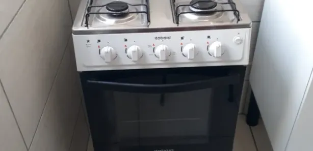 Apartamento com 1 Quarto para alugar, 36m² no Residencial e Comercial Vila Verde, Pindamonhangaba