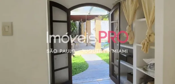 Sobrado com 5 Quartos à venda, 316m² no Balneário Praia do Pernambuco, Guarujá