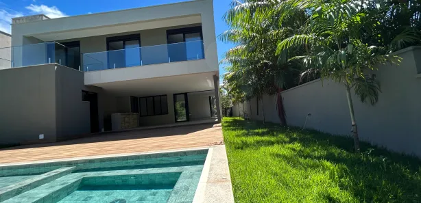 Casa de Condomínio com 4 Quartos à venda, 450m² no Residencial Alphaville Flamboyant, Goiânia