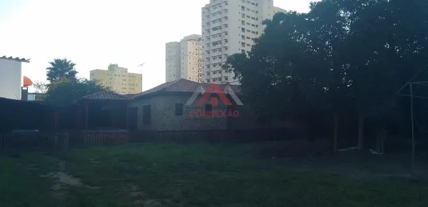 Terreno / Lote / Condomínio à venda, 1860m² no Vila Figueira, Suzano