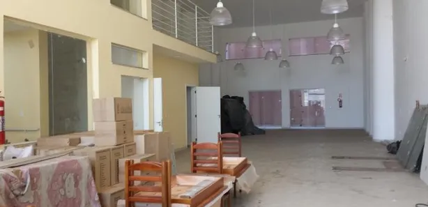Prédio Inteiro para alugar, 1000m² no Vila Santa Luzia, Itatiba
