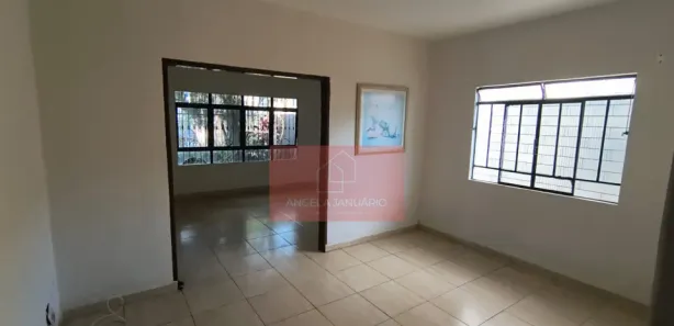Casa com 4 Quartos à venda, 148m² no Messiânico, Londrina