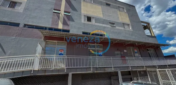 Galpão / Depósito / Armazém para alugar, 33m² no Vila Ziober, Londrina