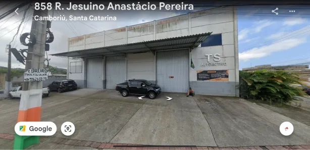 Galpão / Depósito / Armazém para alugar, 240m² no Santa Regina, Camboriú