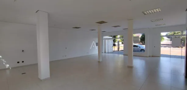 Conjunto Comercial / Sala para alugar, 100m² no Jardim Gisela, Toledo