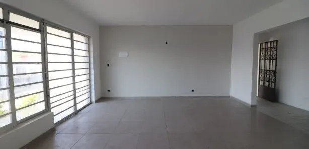 Casa Comercial para alugar, 280m² no Jardim Santista, Mogi das Cruzes