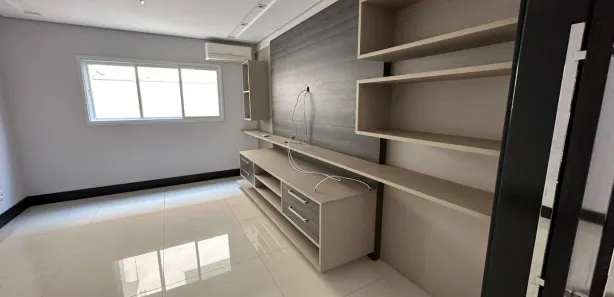 Sobrado com 4 Quartos à venda, 398m² no Jardim de Itapoan, Paulínia