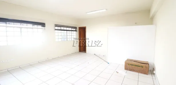 Galpão / Depósito / Armazém para alugar, 360m² no Jardim Alvorada, Cambé