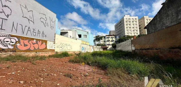 Terreno / Lote / Condomínio à venda, 628m² no Nova Petrópolis, São Bernardo do Campo