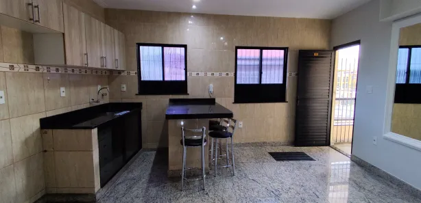 Sobrado com 2 Quartos para alugar, 70m² no Cidade Velha, Belém