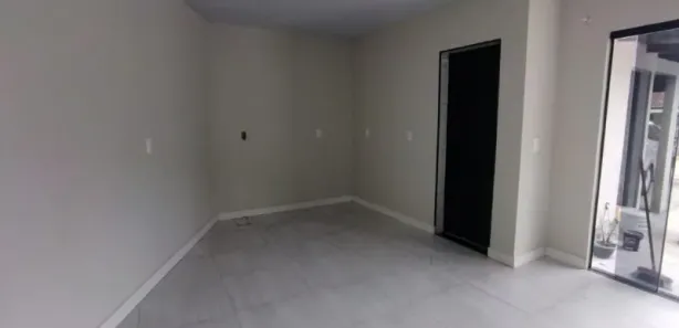 Casa com 2 Quartos para alugar, 85m² no Valparaiso, Blumenau