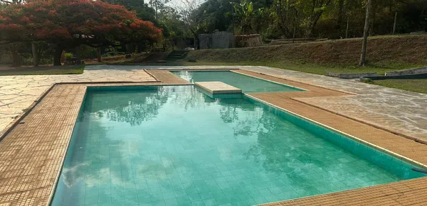Prédio Inteiro à venda, 530m² no Residencial Clube dos Militares II, Vespasiano