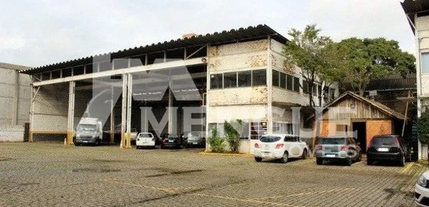 Galpão / Depósito / Armazém à venda, 1000m² no Anchieta, Porto Alegre