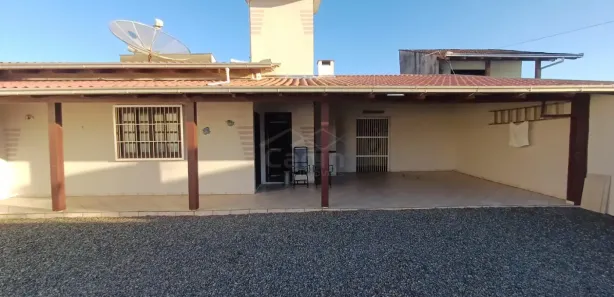 Casa com 3 Quartos para alugar, 130m² no Gravatá, Navegantes