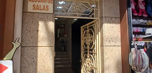 Conjunto Comercial / Sala para alugar, 28m² no Centro, Duque de Caxias