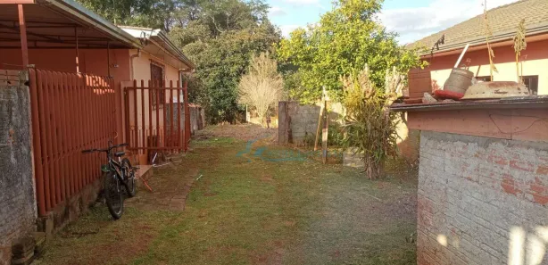 Fazenda / Sítio / Chácara com 2 Quartos à venda, 360m² no , Catanduvas
