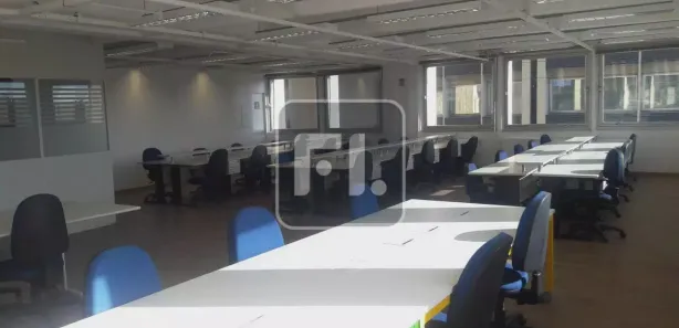 Conjunto Comercial / Sala para alugar, 486m² no Vila São Francisco (Zona Sul), São Paulo