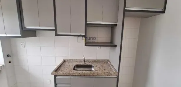 Apartamento com 2 Quartos para alugar, 47m² no Vila São Luiz, Ourinhos