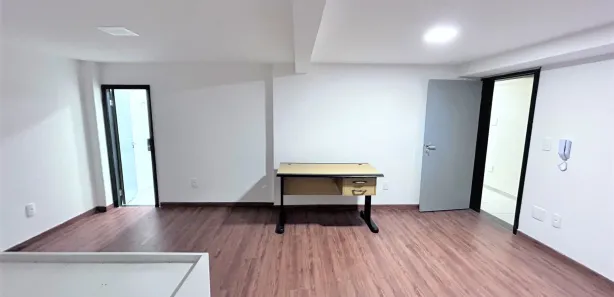 Kitnet com 1 Quarto para alugar, 25m² no Jardim Vinte e Cinco de Agosto, Duque de Caxias