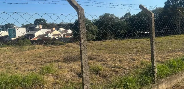 Terreno / Lote / Condomínio à venda, 450m² no Iguaçu, Fazenda Rio Grande