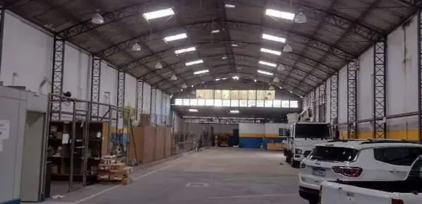 Galpão / Depósito / Armazém para alugar, 1100m² no Paquetá, Santos