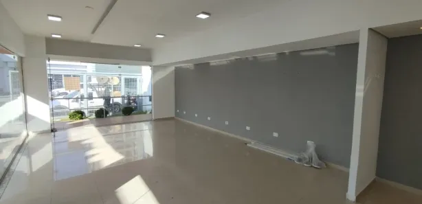 Casa Comercial com 3 Quartos para alugar, 114m² no Jardim Santista, Mogi das Cruzes