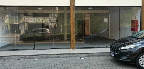 Loja / Salão / Ponto Comercial para alugar, 80m² no Centro, Nova Friburgo
