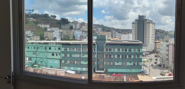 Conjunto Comercial / Sala à venda, 44m² no Guarapiranga, Ponte Nova